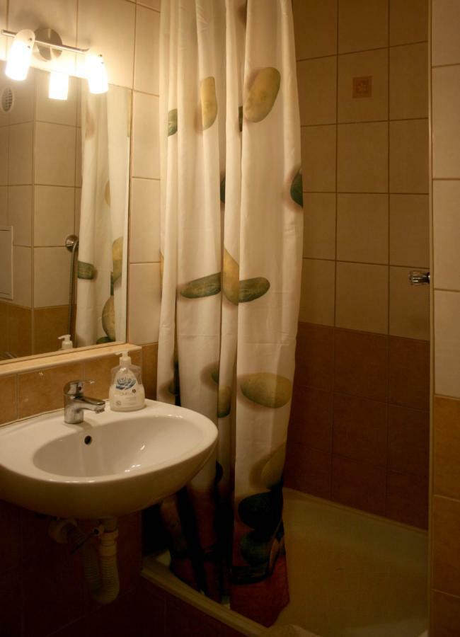 Margaret Bridge Studio Apartment Budapest Eksteriør bilde